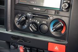 2022 Isuzu N Series NNR 45-150