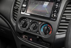 2021 Mitsubishi Triton GLX MR MY21 4X4 Dual Range White