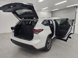 2025 Toyota Kluger GXL AXUH78R 4X4 On Demand Frosted White