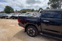 2020 Toyota Hilux SR5