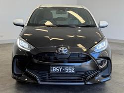 2021 Toyota Yaris ZR