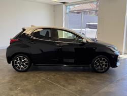 2021 Toyota Yaris ZR