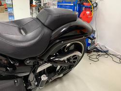 2014 Harley-davidson FXSB SOFTAIL BREAKOUT Black