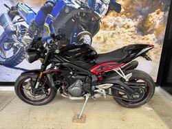 2019 Triumph STREET TRIPLE R BLACK