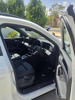 2025 Volkswagen Tiguan 195TSI R-Line