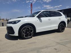 2025 Volkswagen Tiguan 195TSI R-Line