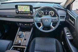 2025 Mitsubishi Outlander PHEV ES ZM MY24 AWD White