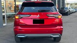 2025 Mitsubishi Outlander LS ZM MY25 AWD Red Diamond