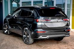 2025 Mitsubishi Outlander Exceed Tourer ZM MY25 AWD Graphite Grey with Black Mica Roof