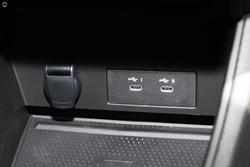 2025 Mitsubishi ASX LS XE MY25 Crystal White