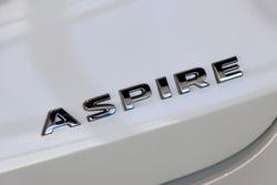 2025 Mitsubishi ASX Aspire XE MY25 Crystal White