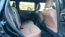2025 Mitsubishi Outlander Exceed Tourer ZM MY25 AWD Black Diamond with Sterling Silver Roof