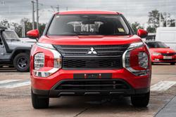 2025 Mitsubishi Outlander ES ZM MY24 Red Diamond