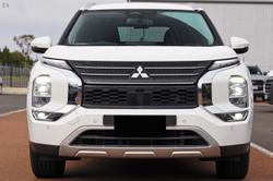 2025 Mitsubishi Outlander LS ZM MY24 White