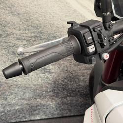 2023 Honda 2023 Honda NAKED CB750 (Hornet) White