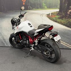 2023 Honda 2023 Honda NAKED CB750 (Hornet) White