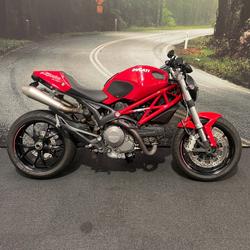 Ducati Monster 796 (abs)