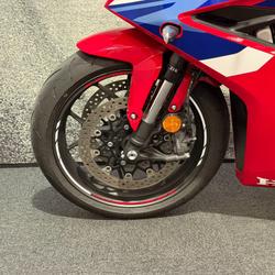 2025 Honda CBR650R Red
