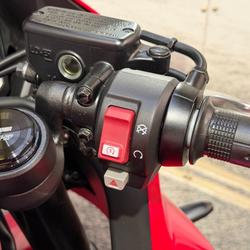 2025 Honda CBR650R Red