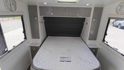 2020 Red Centre Newell 206