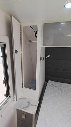 2020 Red Centre Newell 206