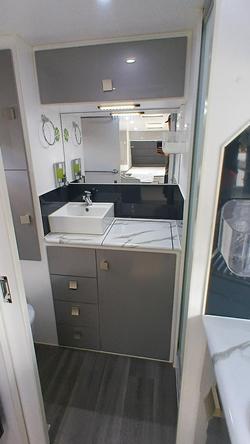 2020 Red Centre Newell 206