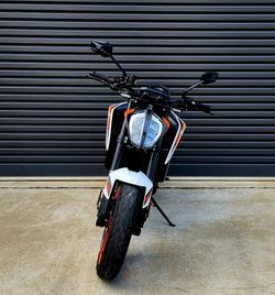 2020 KTM 890 Duke R Duke