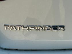 2018 Nissan Pathfinder ST-L