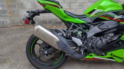 2024 Kawasaki NINJA 400 ZX-4RR KRT Green