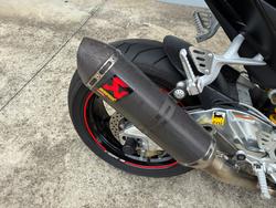 2012 APRILIA TUONO V4 R Yellow