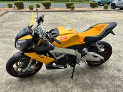 2012 APRILIA TUONO V4 R Yellow