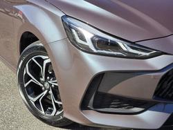 2024 MG MG5 Vibe MY24 Misty Grey