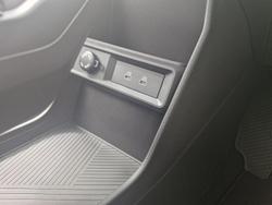 2025 KGM Musso EV 2WD