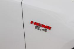 2019 Chrysler 300 SRT