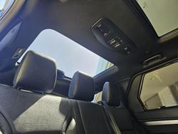 2023 Land Rover Discovery P360 R-Dynamic SE Series 5 MY23.5 4X4 Portofino Blue