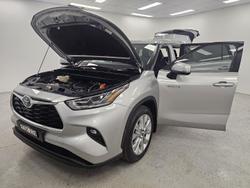 2022 Toyota Kluger Grande AXUH78R 4X4 On Demand Silver Storm