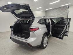 2022 Toyota Kluger Grande AXUH78R 4X4 On Demand Silver Storm