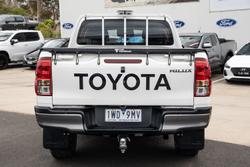 2022 Toyota Hilux SR