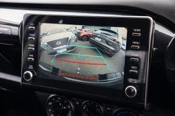 2022 Toyota Hilux SR