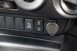 2022 Toyota Hilux SR