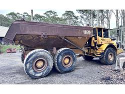2002 Volvo Dump Truck A30d