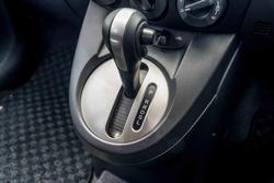 2013 Mazda 2 Neo Sport