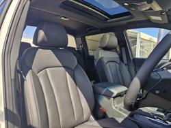 2025 KGM Musso Ultimate Q261 MY26 4X4 Dual Range Grand White