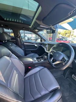 2021 Volkswagen Touareg 210TDI Wolfsburg Edition