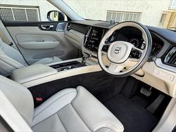 2020 Volvo XC60 D4 Inscription