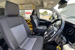 2019 Toyota Hiace Commuter