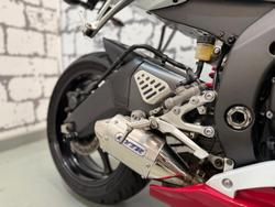 2006 Yamaha YZF-R6 R6 White