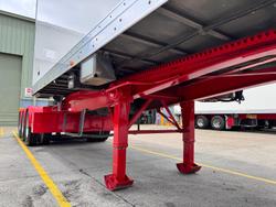 2012 Maxitrans St3 Lead A 12 Pallet -30 Reefer Double Stacker