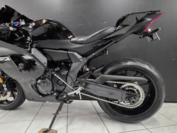 2024 Yamaha YZF-R7LA Black