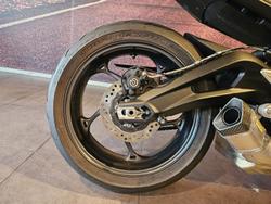 2018 Triumph Street Triple S 660 LAMS Street Triple Black